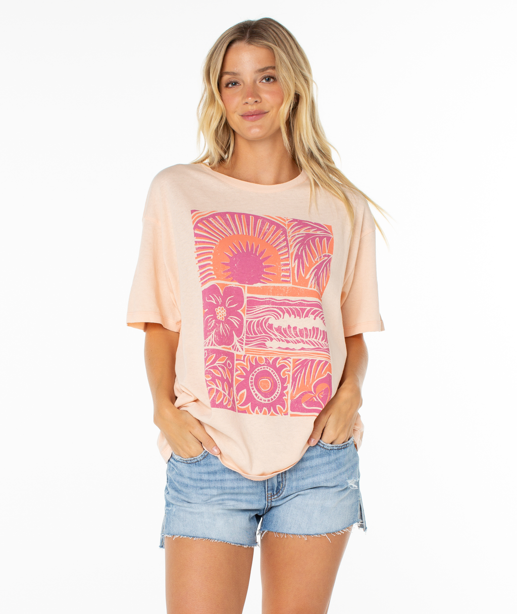 Beach Things Tee